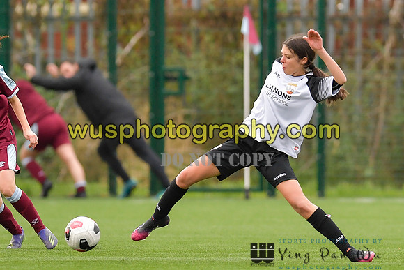 20211211-114532 West Ham United Academy Girls U16 v London Bees Academy U16