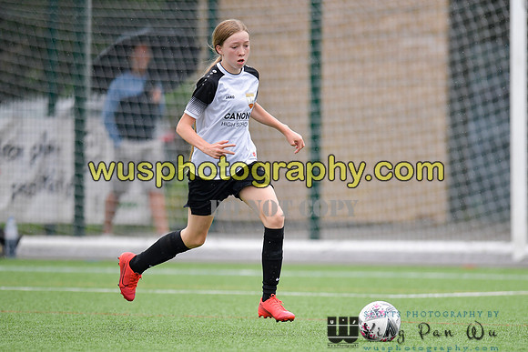 20210821-104102A London Bees Academy U14 v Kent Football United Girls U14