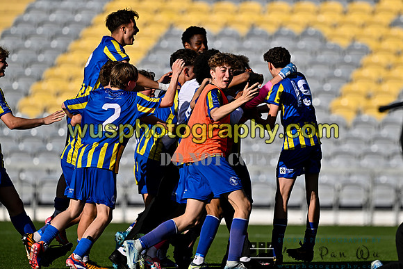 20250503-180722A Kings Lynn Town FC U16 v Woking FC U16