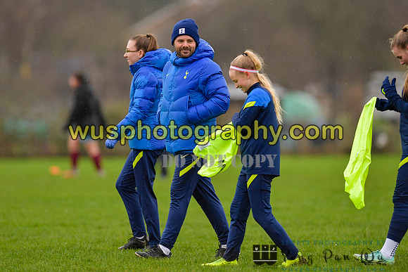 20220108-094428 Tottenham Hotspur Women FC JTP U15 v West Ham United Performance Girls U16