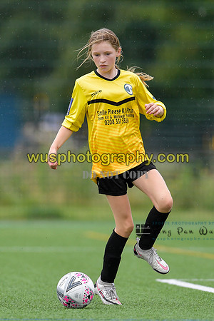 20210821-114136B London Bees Academy U14 v Kent Football United Girls U14
