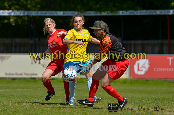 20160515-142041-3 Crystal Palace Ladies FC Development v Victoire Ladies