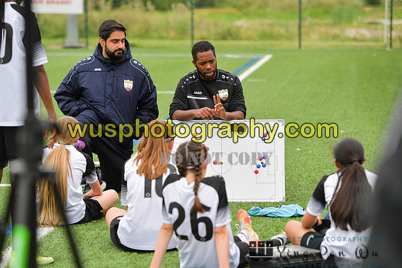 20210821-102344 London Bees Academy U14 v Kent Football United Girls U14