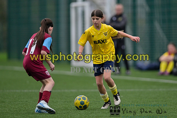 20241109-103519C West Ham United Performance Claret Girls U14 v Oxford United Girls U14