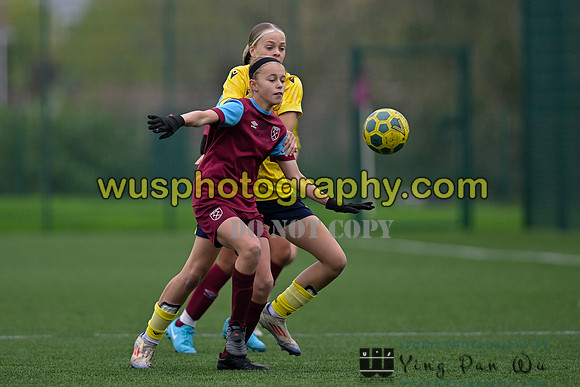 20241109-103001 West Ham United Performance Claret Girls U14 v Oxford United Girls U14