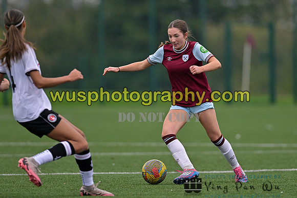 20241109-132530 West Ham United Warriors Girls U16 v Charlton Athletic Academy Girls U16