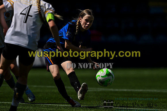20250510-125728 West End Terriers FC Girls U15 v Cray Wanderers Youth FC Girls U15