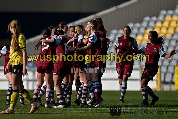 20240420-173450 West Ham United Academy Girls U16 v Oxford United Women U16