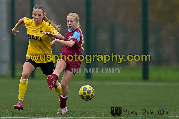 20241109-100629B West Ham United Performance Claret Girls U14 v Oxford United Girls U14