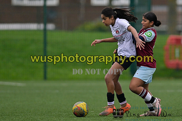 20241109-131544 West Ham United Warriors Girls U16 v Charlton Athletic Academy Girls U16