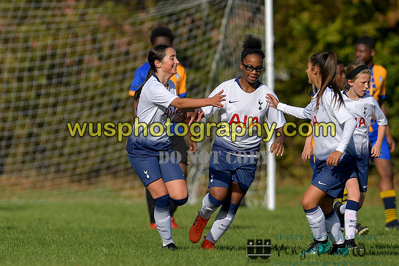 20181007-104202A Tottenham Hotspur Girls U14 v White Star Boys U14