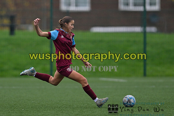 20241109-114601 West Ham United Performance Claret Girls U14 v Oxford United Girls U14