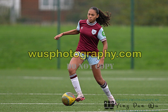20241109-133502 West Ham United Warriors Girls U16 v Charlton Athletic Academy Girls U16