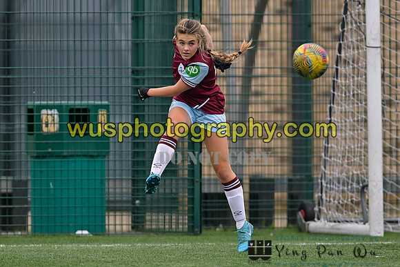 20241109-134322 West Ham United Warriors Girls U16 v Charlton Athletic Academy Girls U16