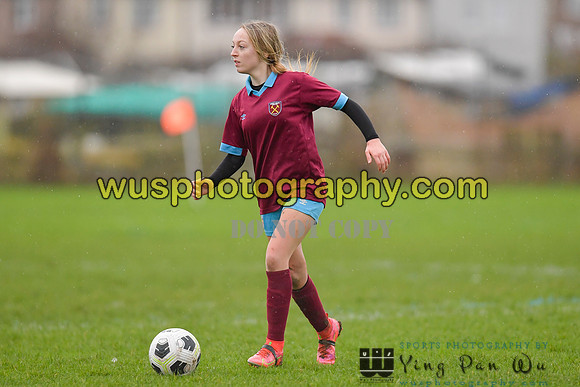 20220108-100655C Tottenham Hotspur Women FC JTP U15 v West Ham United Performance Girls U16