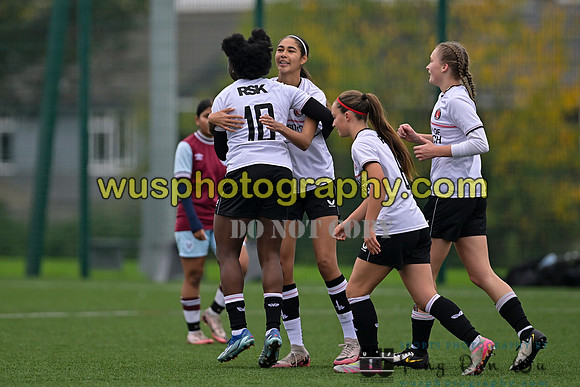20241109-121914 West Ham United Warriors Girls U16 v Charlton Athletic Academy Girls U16