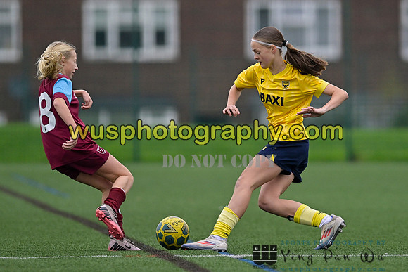 20241109-102954 West Ham United Performance Claret Girls U14 v Oxford United Girls U14