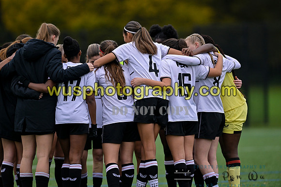 20241116-123037 Welling United Academy Girls U17 U18 v Charlton Athletic Academy Girls U16