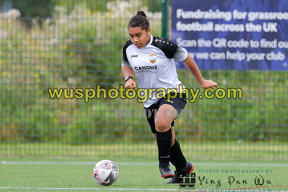 20210821-102849 London Bees Academy U14 v Kent Football United Girls U14