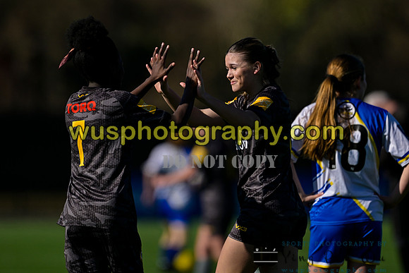 20250301-124213 Cray Wanderers Youth FC Girls U15 v Haywards Heath Town Youth FC Girls U15