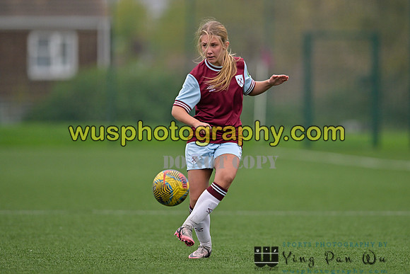 20241109-133546 West Ham United Warriors Girls U16 v Charlton Athletic Academy Girls U16