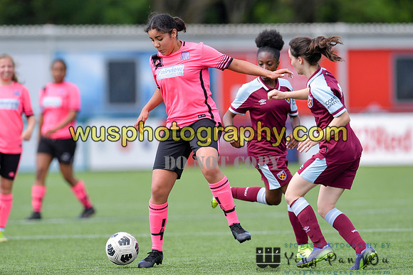 20220521-143410 West Ham United Academy Girls U16 v Haringey Girls Academy U16