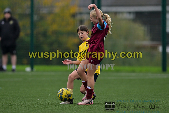 20241109-102012 West Ham United Performance Claret Girls U14 v Oxford United Girls U14