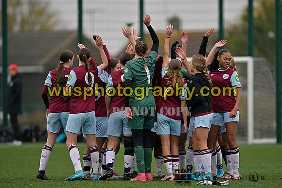 20241109-120834 West Ham United Warriors Girls U16 v Charlton Athletic Academy Girls U16