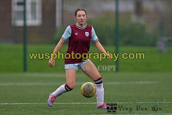 20241109-132033 West Ham United Warriors Girls U16 v Charlton Athletic Academy Girls U16