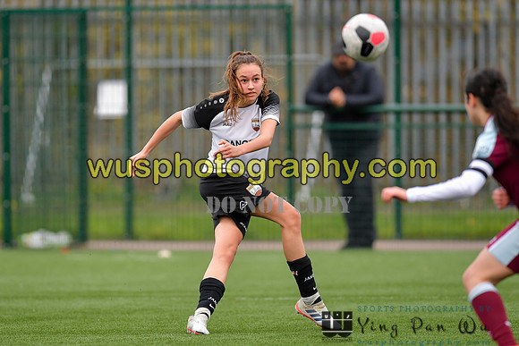 20211211-120542D West Ham United Academy Girls U16 v London Bees Academy U16