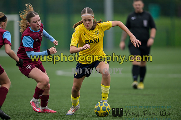 20241109-103331 West Ham United Performance Claret Girls U14 v Oxford United Girls U14