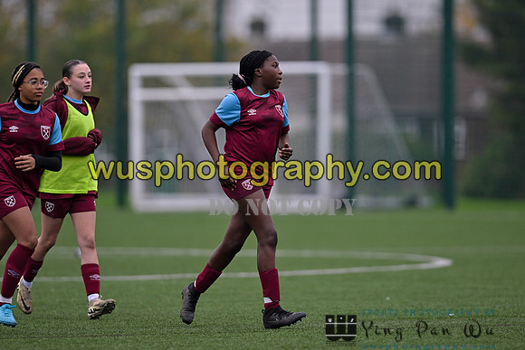 20241109-115638 West Ham United Performance Claret Girls U14 v Oxford United Girls U14