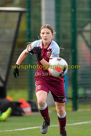 20211211-111239 West Ham United Academy Girls U16 v London Bees Academy U16