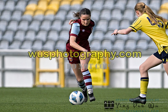 20240420-170118 West Ham United Academy Girls U16 v Oxford United Women U16