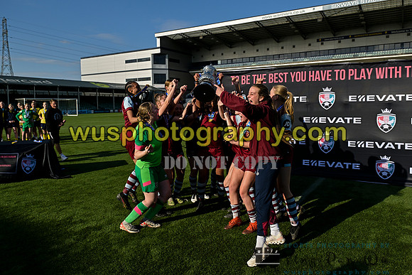 20240420-175023A West Ham United Academy Girls U16 v Oxford United Women U16