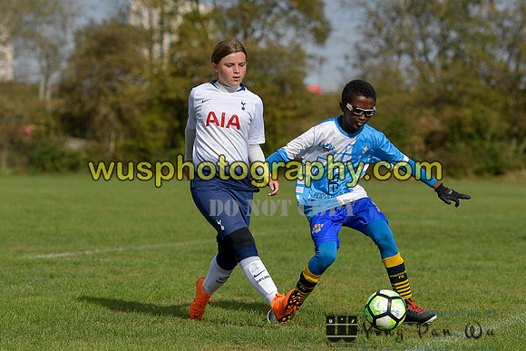 20181007-114009 Tottenham Hotspur Girls U14 v White Star Boys U14