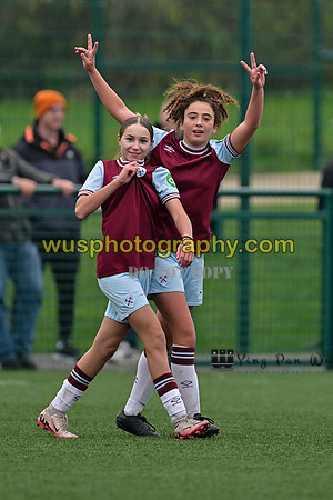 20241109-134349 West Ham United Warriors Girls U16 v Charlton Athletic Academy Girls U16