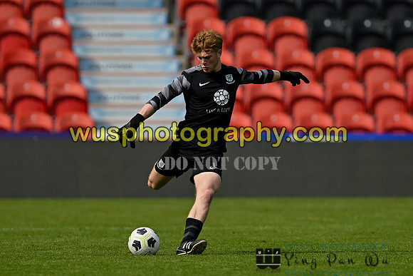 20240511-161256 Potters Bar Town Youth FC U16 v Vauxhall Motors FC U16 Chevrons