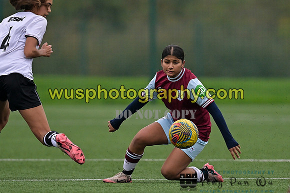 20241109-131807 West Ham United Warriors Girls U16 v Charlton Athletic Academy Girls U16