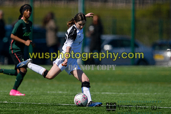 20210417-123750A London Bees Academy U14 v Tottenham Hotspur Women FC JTP U14
