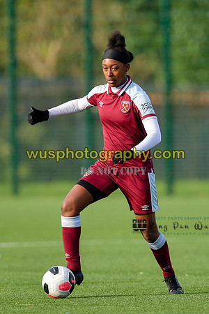 20211211-110902 West Ham United Academy Girls U16 v London Bees Academy U16