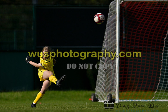 20241005-122659A Welling United Academy Girls U14 v Bromley FC Academy Girls U14