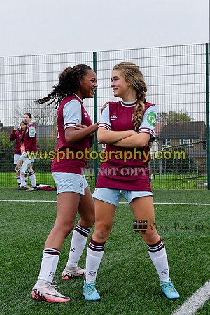 20241109-140039A West Ham United Warriors Girls U16 v Charlton Athletic Academy Girls U16