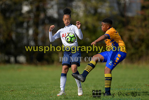 20181007-113908 Tottenham Hotspur Girls U14 v White Star Boys U14