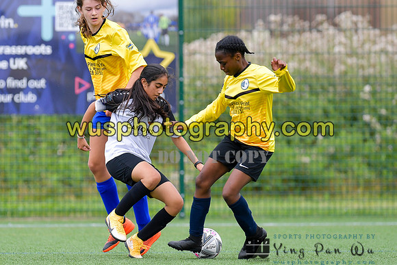 20210821-111138 London Bees Academy U14 v Kent Football United Girls U14