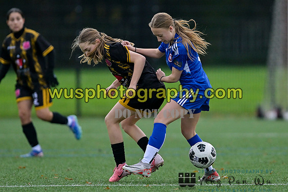 20241116-101045 Welling United Academy Girls U16 v Haringey Girls Academy U16