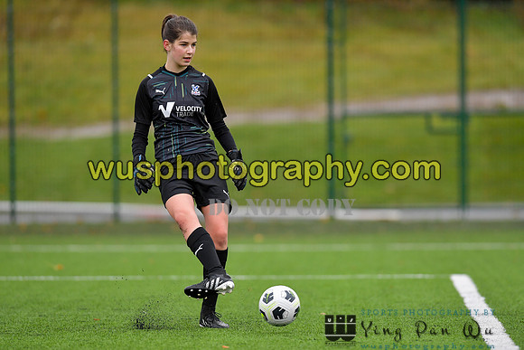 20211127-120846 Crystal Palace FC Girls U16 v Leicester City Women's FC Blues U16