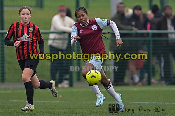 20241130-111408A-2 West Ham United Warriors Girls U14 v Fareham Town Youth FC Girls U14