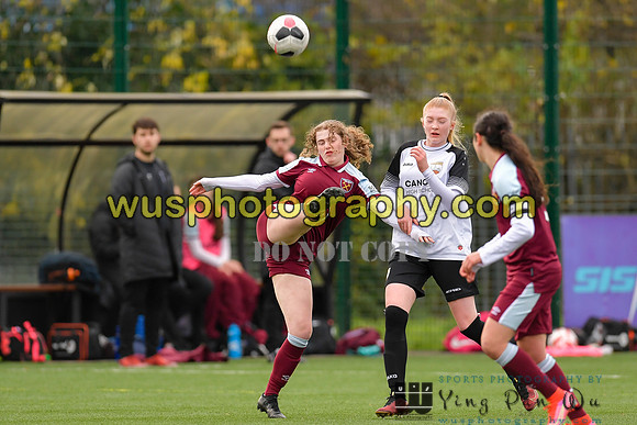 20211211-114435C West Ham United Academy Girls U16 v London Bees Academy U16