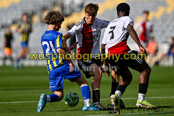20250503-164437 Kings Lynn Town FC U16 v Woking FC U16